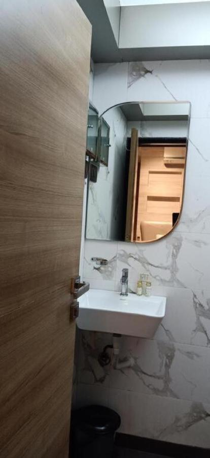 Hotel Pratiksha Residency 나비뭄바이 외부 사진